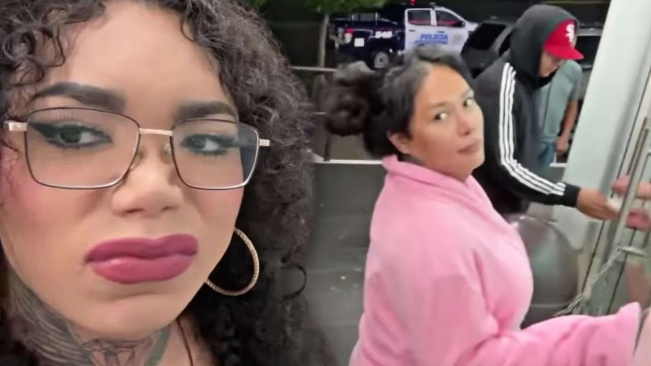 KARINA RECIÉN CIRUJEADA Y PAOLA VAN A COMPRAR💊✨┃Karina y Paola - @Mintohato2.0