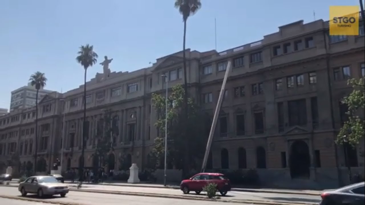 Turismo en Santiago de Chile - Casa Central Universidad Católica de Chile