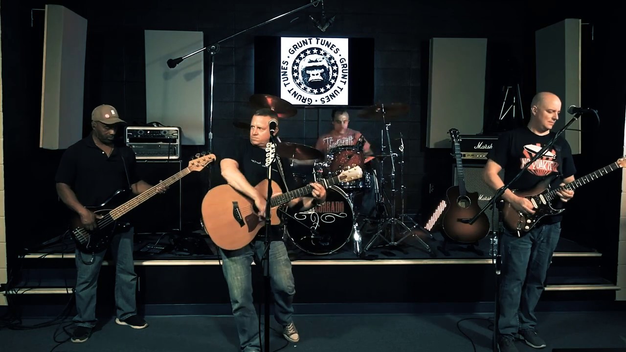 Mike Corrado - Start Saving Me (Shoreline Sessions)