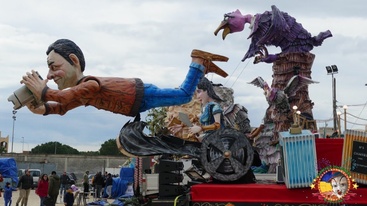 ANTEPRIMA 🎊 - 71° Carnevale di Massafra 2024 - LIVE dall'area di montaggio #wonderwoman🦸‍♀️