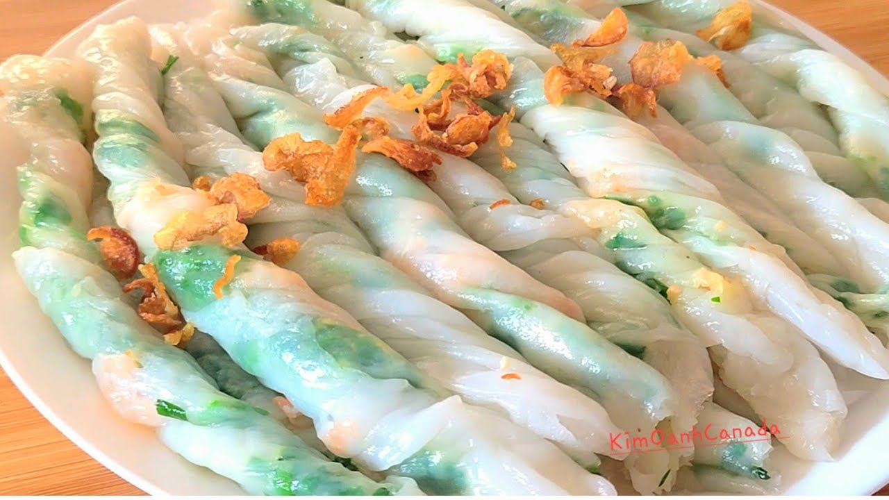 Tráng bánh cuốn hẹ qúa nhanh nhẹ nhàng dễ dàng  ngon thế này làm sao bỏ qua được