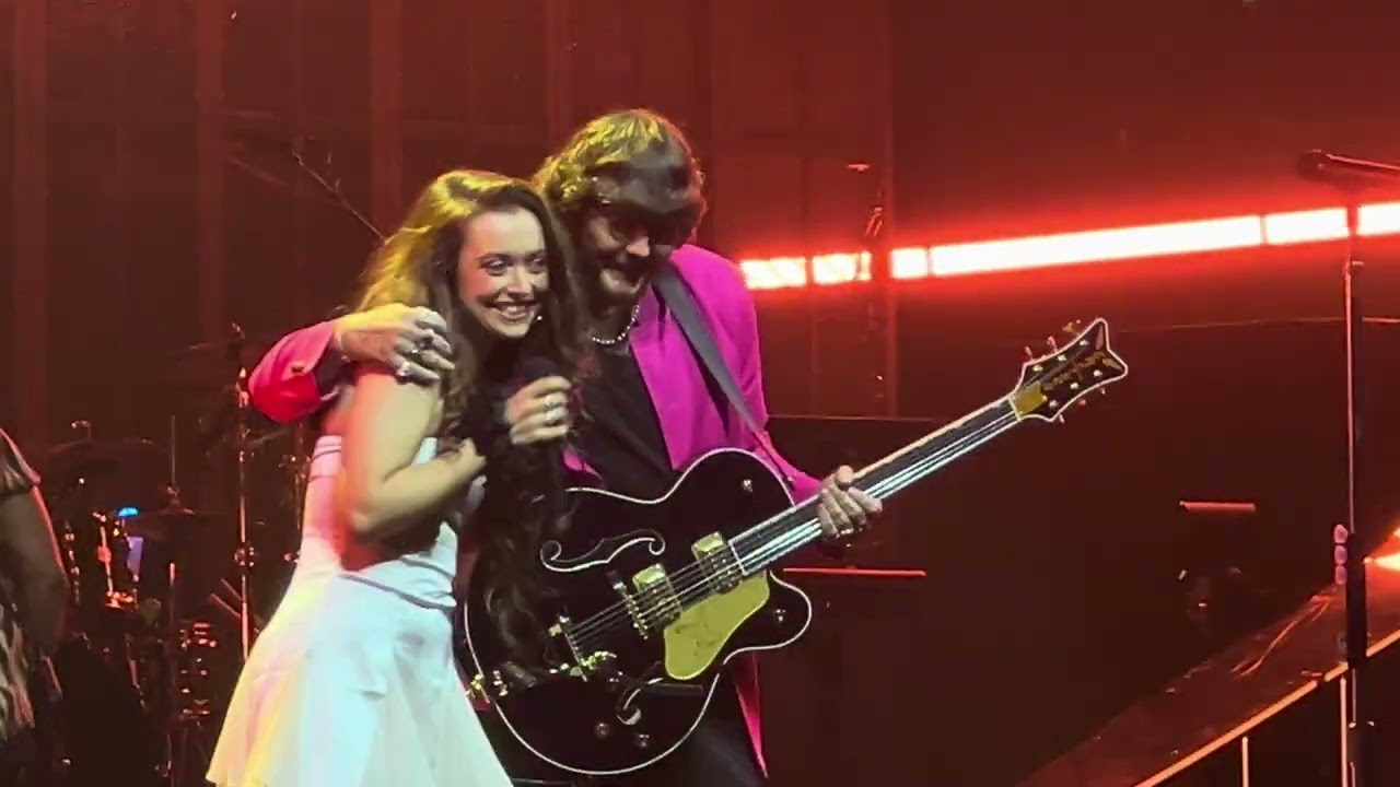 James Arthur - Rewrite The Stars 15/3/24 Manchester AO Arena