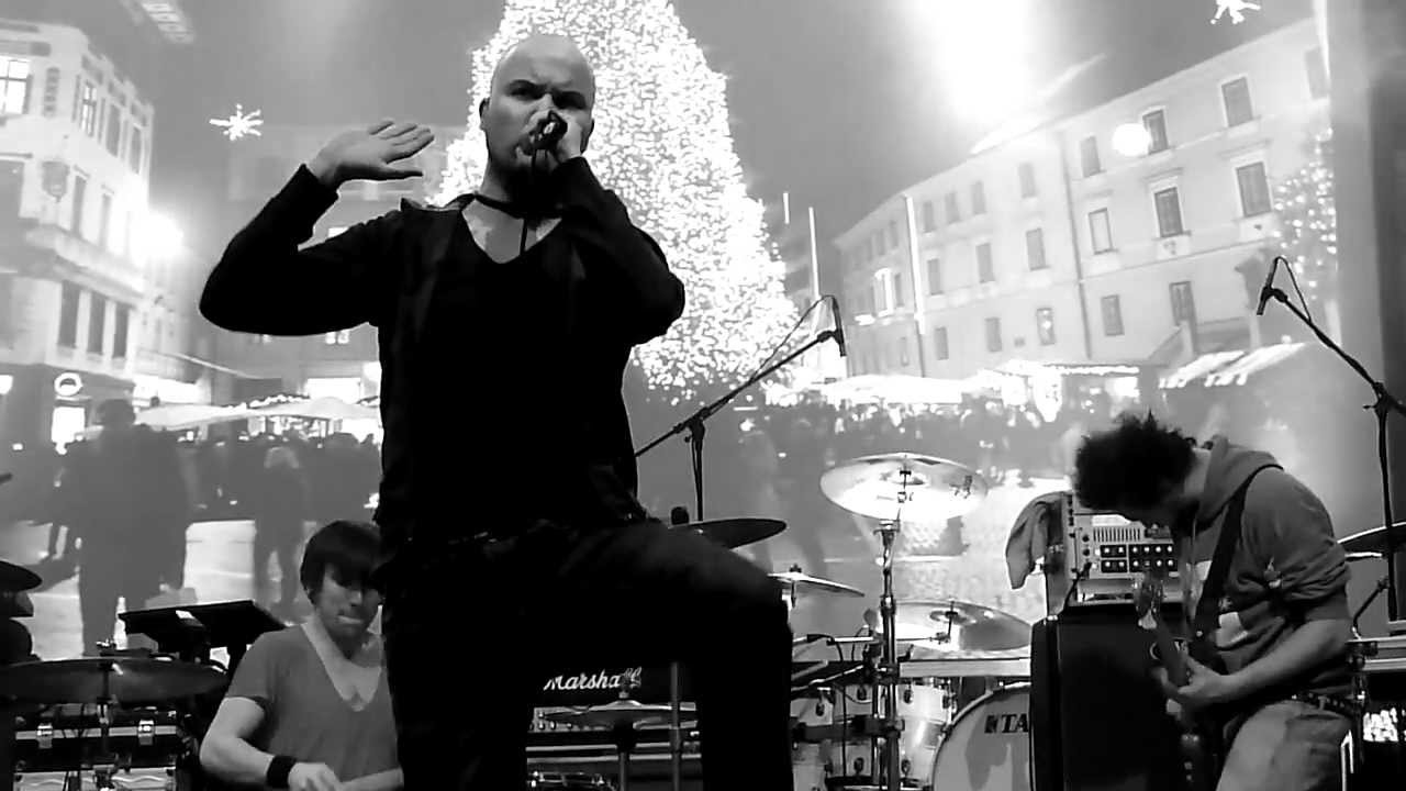 Adam - Brez strahu (Live); Kongresni trg Ljubljana 28.12.2012