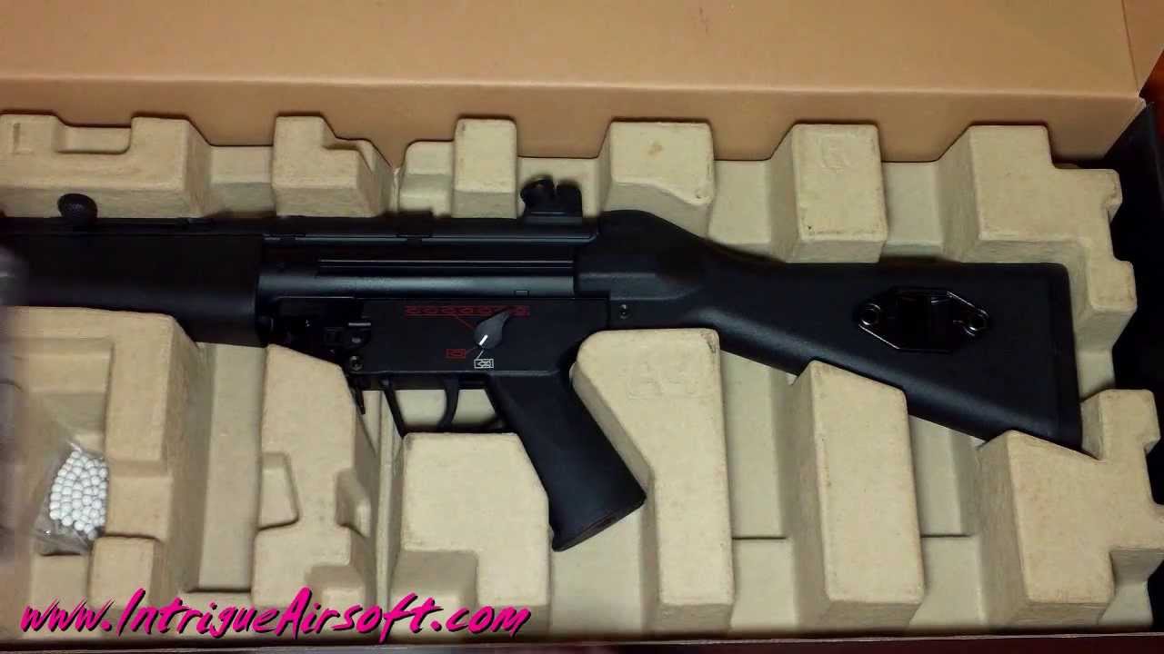 Elite Force MP5 - Affordable Airsoft Gun that WORKS!