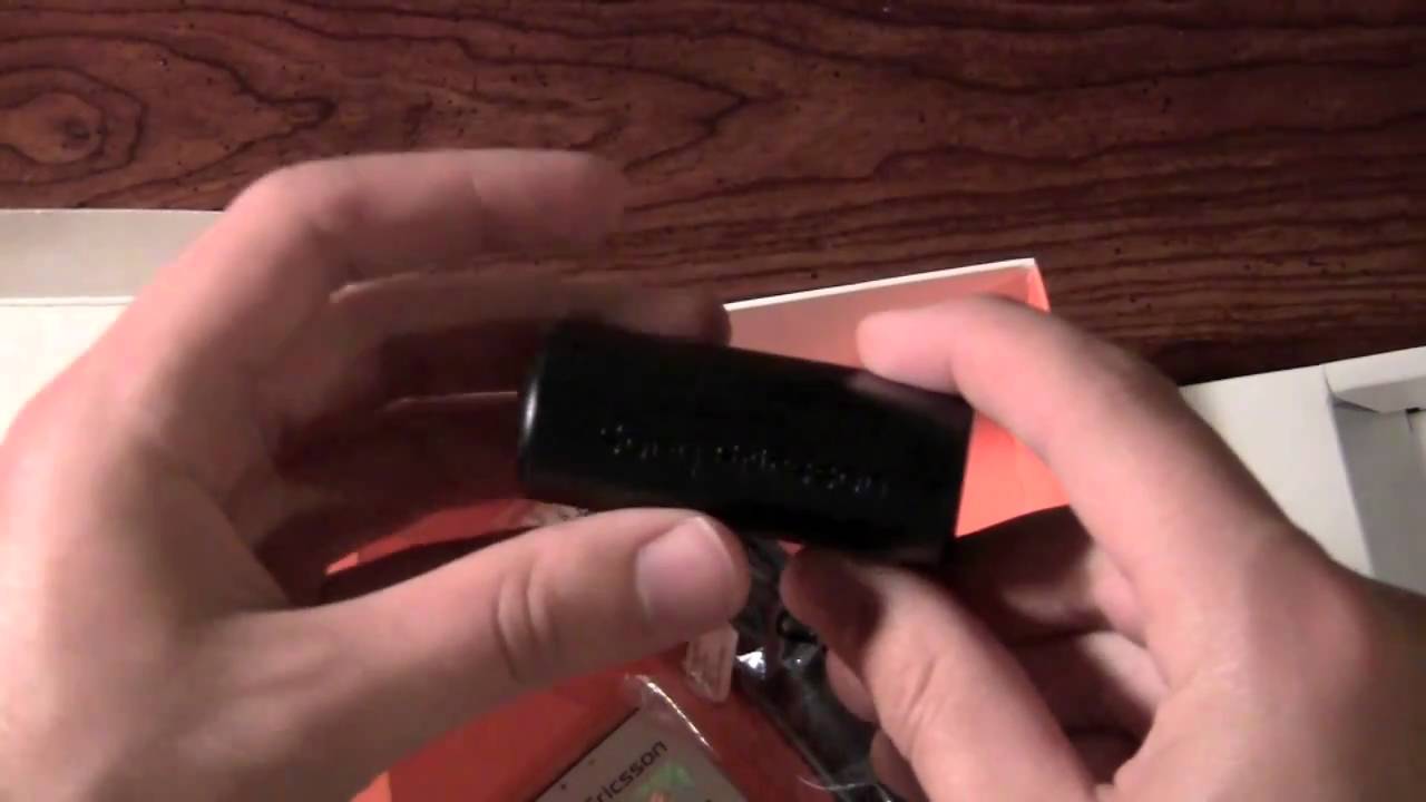 Sony Ericsson Xperia X10 Unboxing | Pocketnow