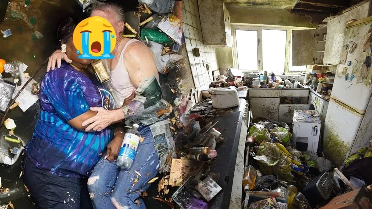 😱Helping a couple with intellectual disabilities clean their house For Free. | COMPLETE DISASTER