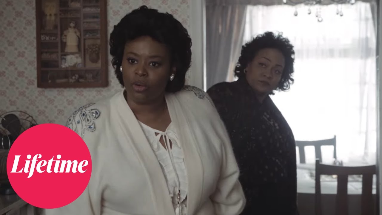 The Clark Sisters: First Ladies of Gospel | Twinkie Clark Sells The Catalogue | Lifetime