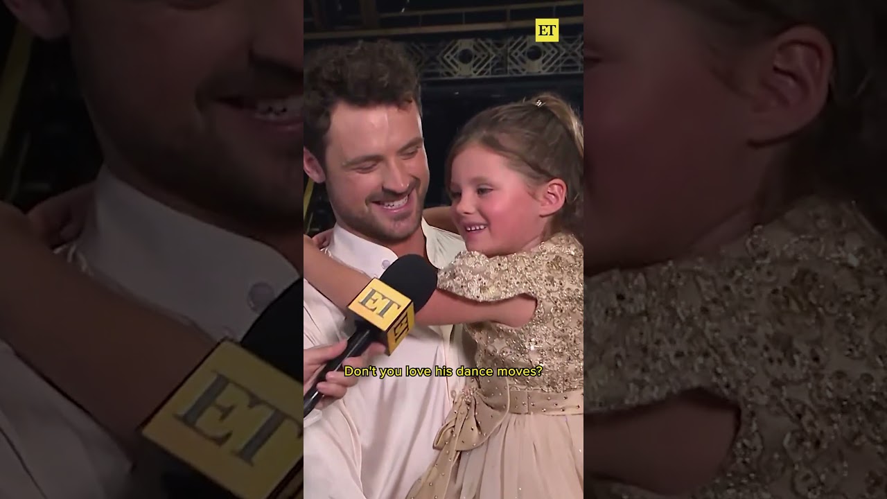 Dylan Efron Brings Little Sister Olivia to 'DWTS' Stage! 