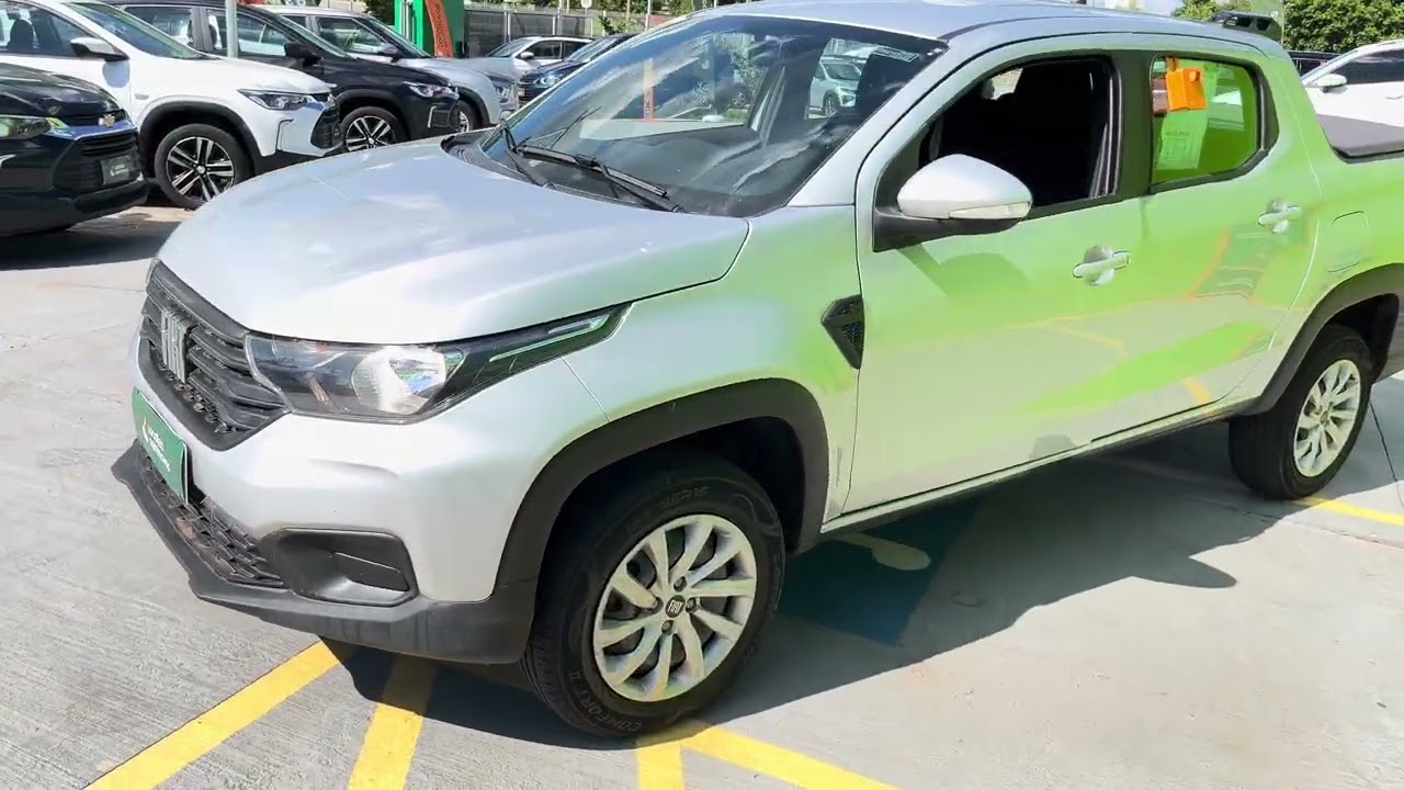 NOVA STRADA FREEDOM CD 1.3 8V FLEX 4P C/AR - PRATA - 24/25 - 51.903KM - R$ 111.790,00