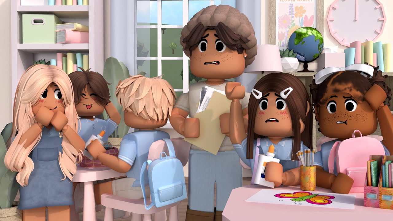 Substituting for My Toddler's Pre-K Class *CHAOTIC* | Roblox Bloxburg Bilingual Roleplay