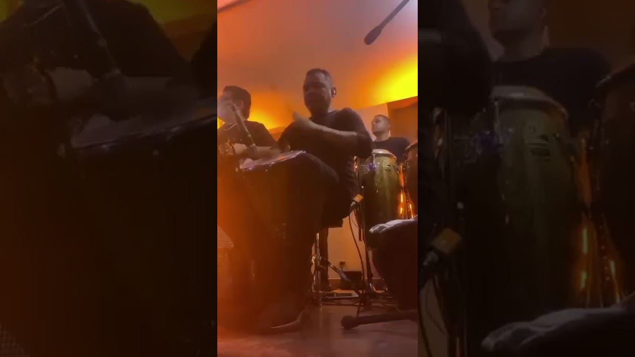 Percusión de yader romero, ( jj murgas )( lucho conga)