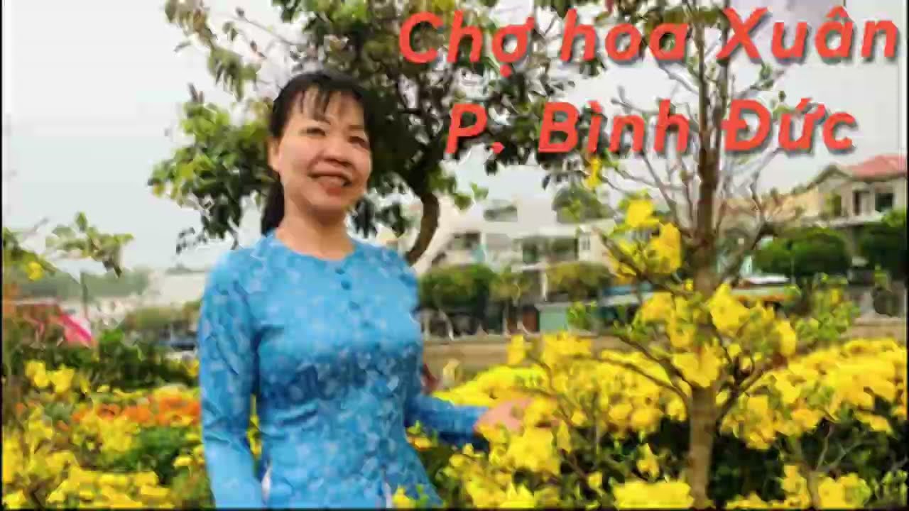 Chợ hoa bờ kè phường bình Đức Long xuyên 