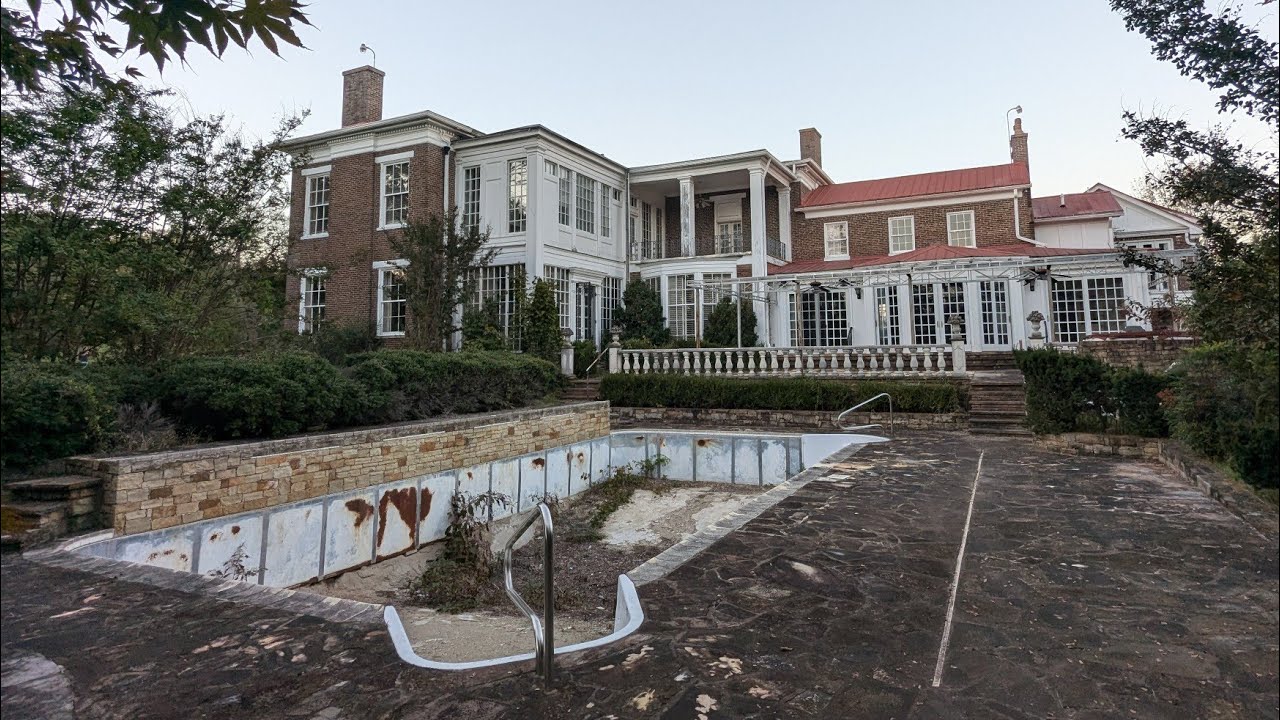 ABANDONED $12 Million 13k SQ FT Plantation Mansion! 10 Bed 11 Bath!