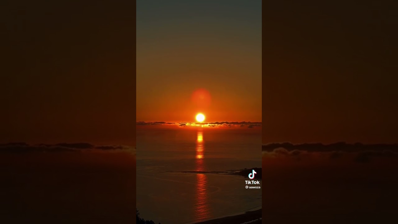 When the Sun meets the Moon…