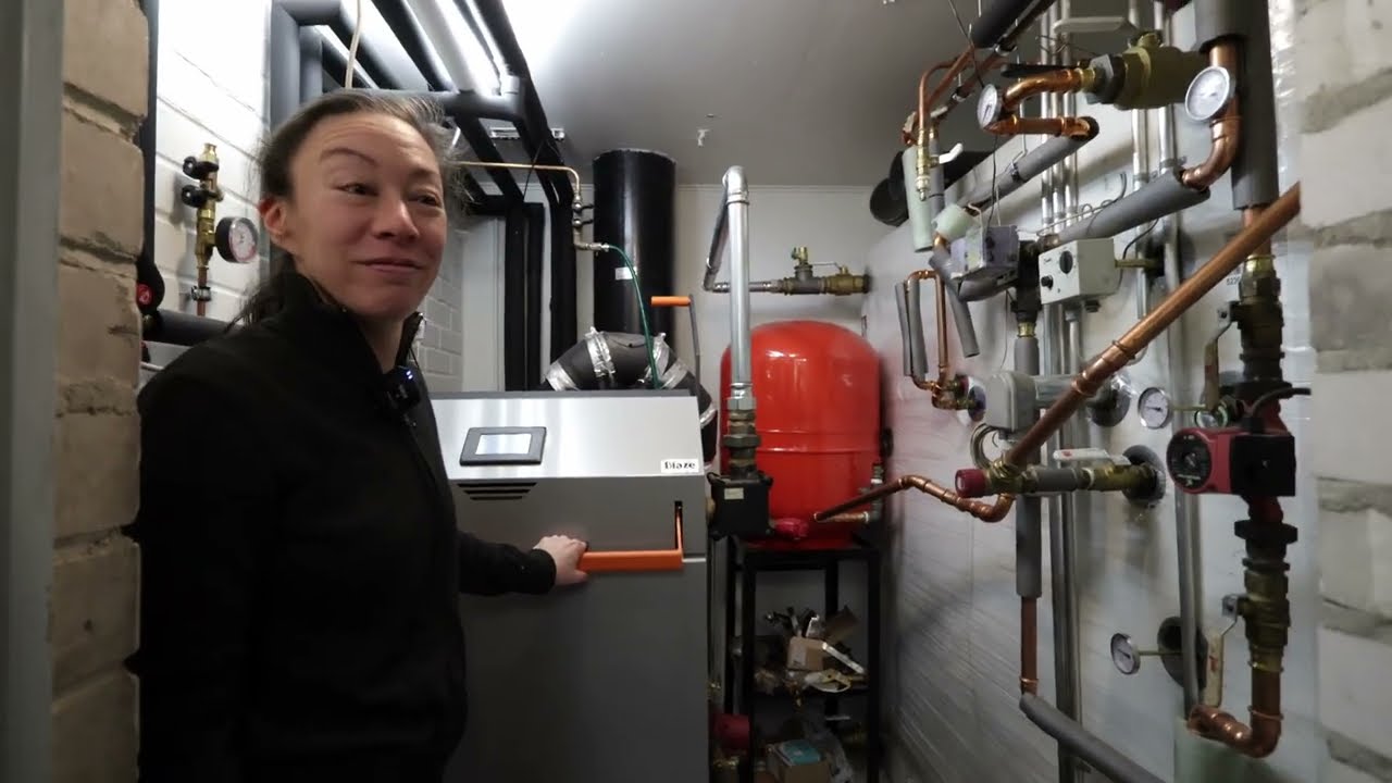 Blaze Harmony 33 kw käänteispalokattilan sytytys ja täyttö