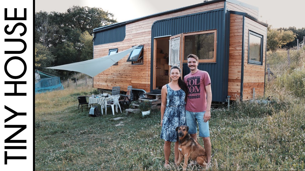 Modernes Tiny House inmitten der Natur-  inspirierende Roomtour mit Toni und Markus