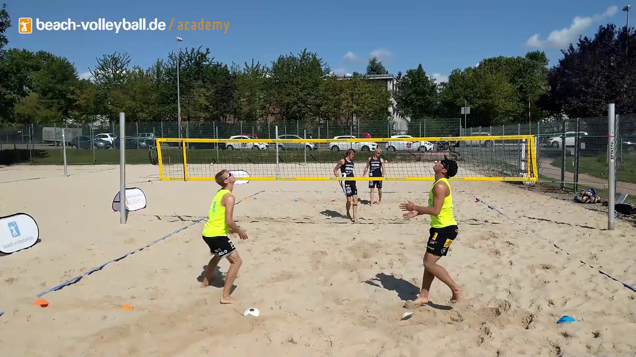 Beach-Volleyball Trainingstipp: Angriff und Abwehr auf flachem Netz