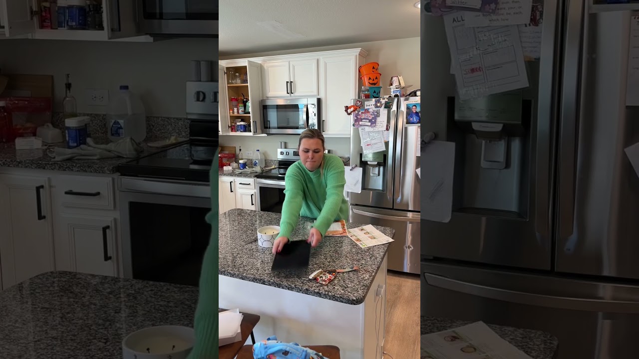 give me regular content #relatable #realhouses #cleaningmotivation #cleanwithme #momlife