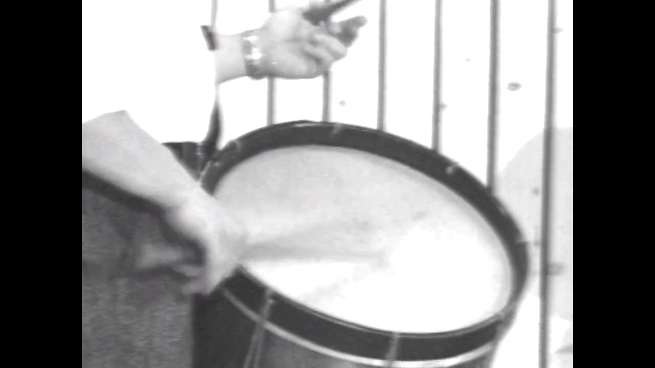 Eirik Sundvor – Trommeslåtter