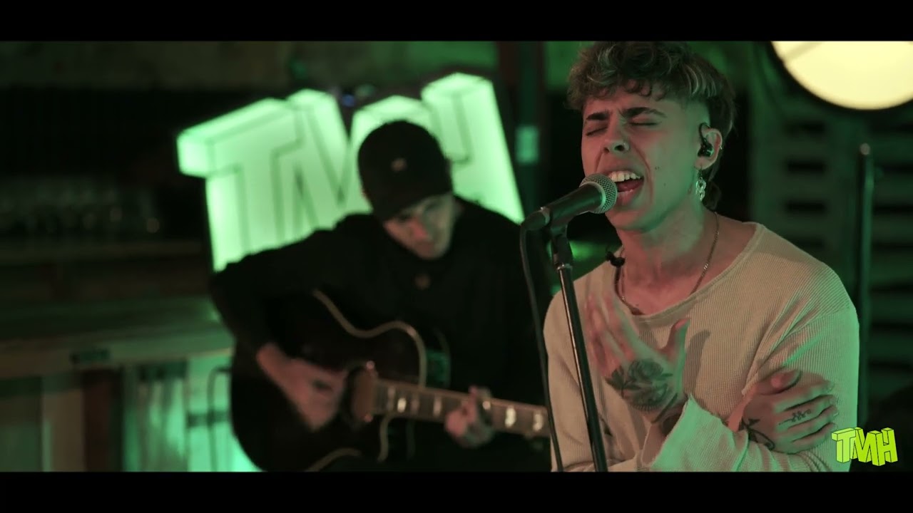 Luck Ra – Que Casualidad (Acoustic Live Session) | #TuMusicaHoyEsLuckRa