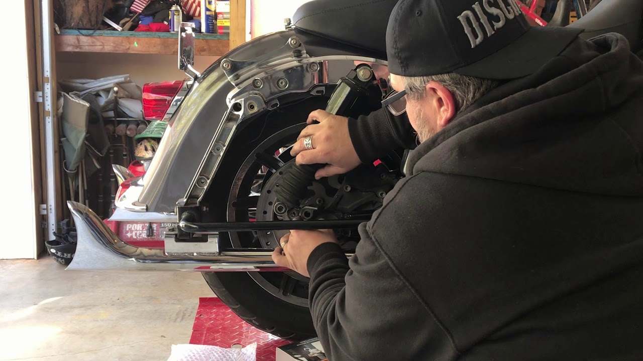 Harley Touring Bike Lowering Kit