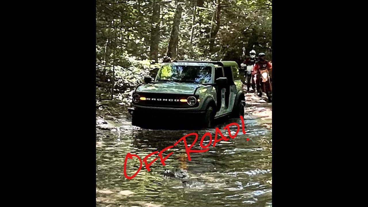 Off-road Bronco-Jeep mashup!