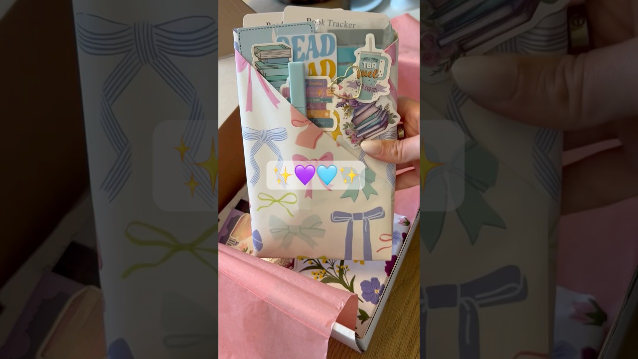 A 💜 Cozy Box and a 🩵 Petite Box for a grandmother/granddaughter duo! #bookish #booktube