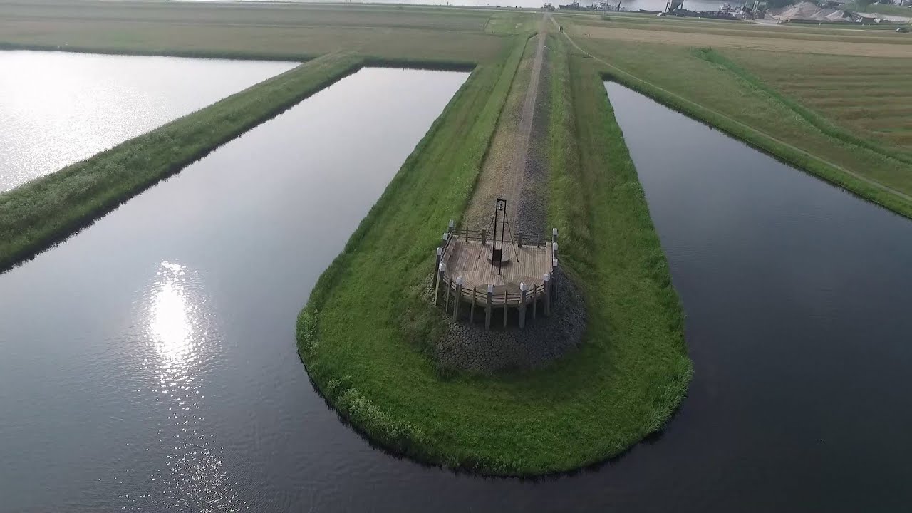 100 jaar visafslag Elburg.
