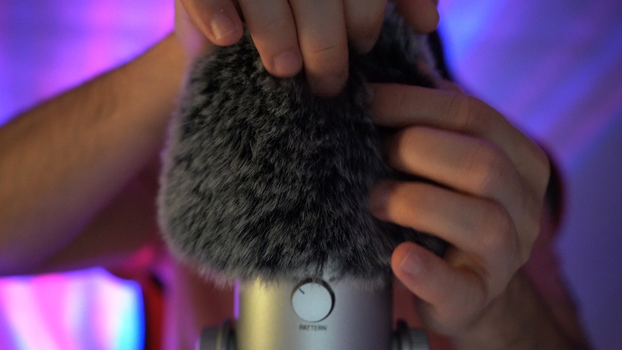 ASMR Bug Searching, Pulling, Plucking, Head Tingles, Scalp Massage & scratching 🧠