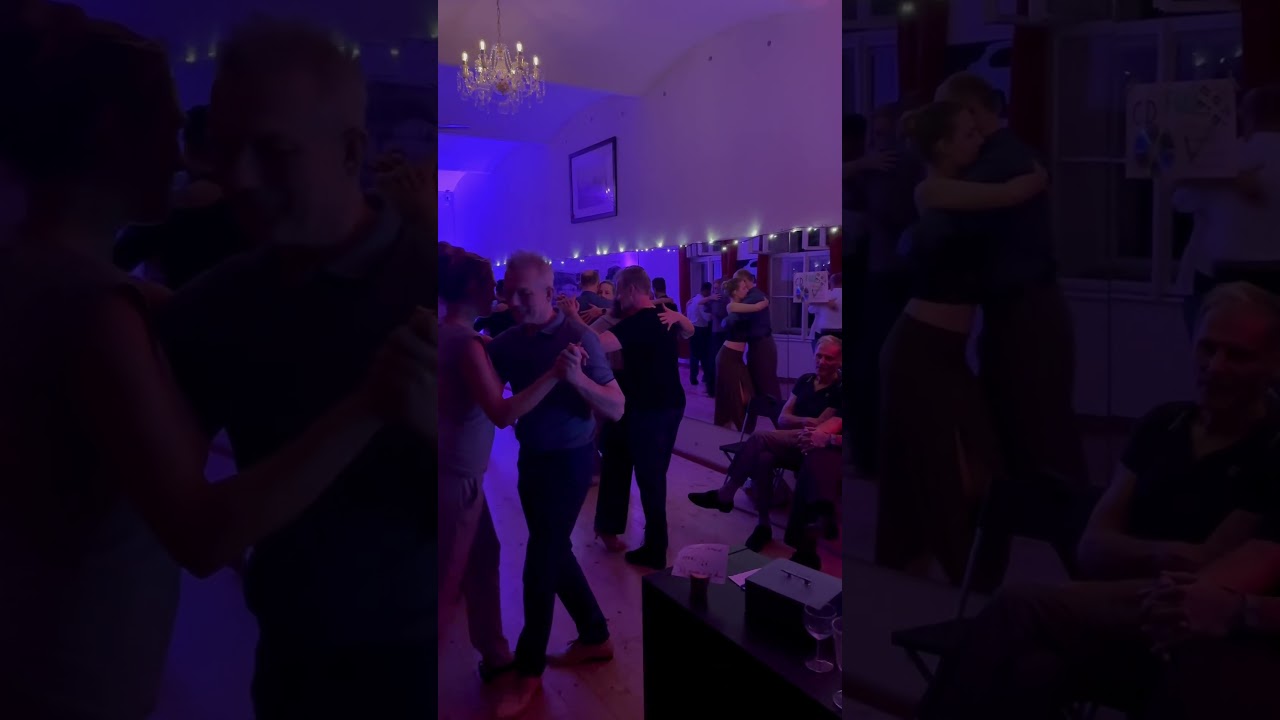 Milonga 12 (mon @ Studio12) tango dancing - Prague, Czech Republic