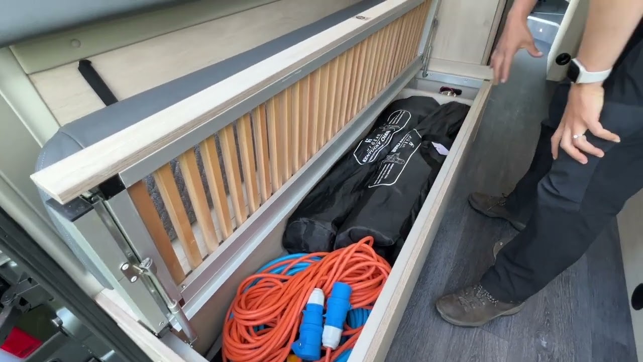 Winnie - Rear Bed/Lounge - Auto-Trail Adventure 65