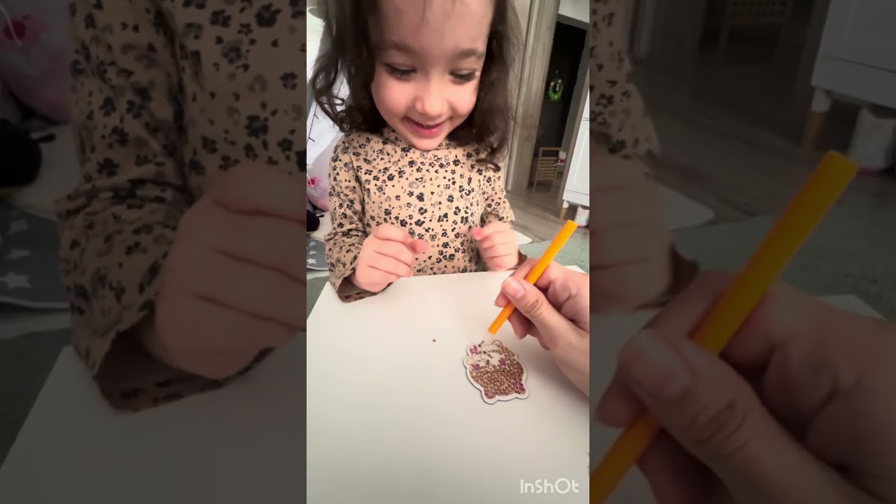 Anastasia își face un magnet magic pentru frigider 💕 