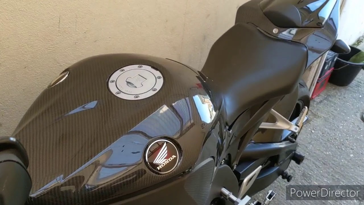 CBR 1000 rr 2012 power commander Dyno jet install