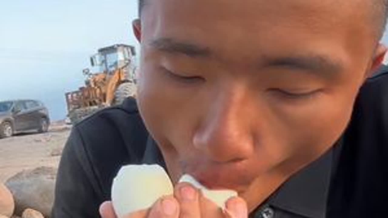 工地一天三餐，不再清水挂面，但依旧幸福一天