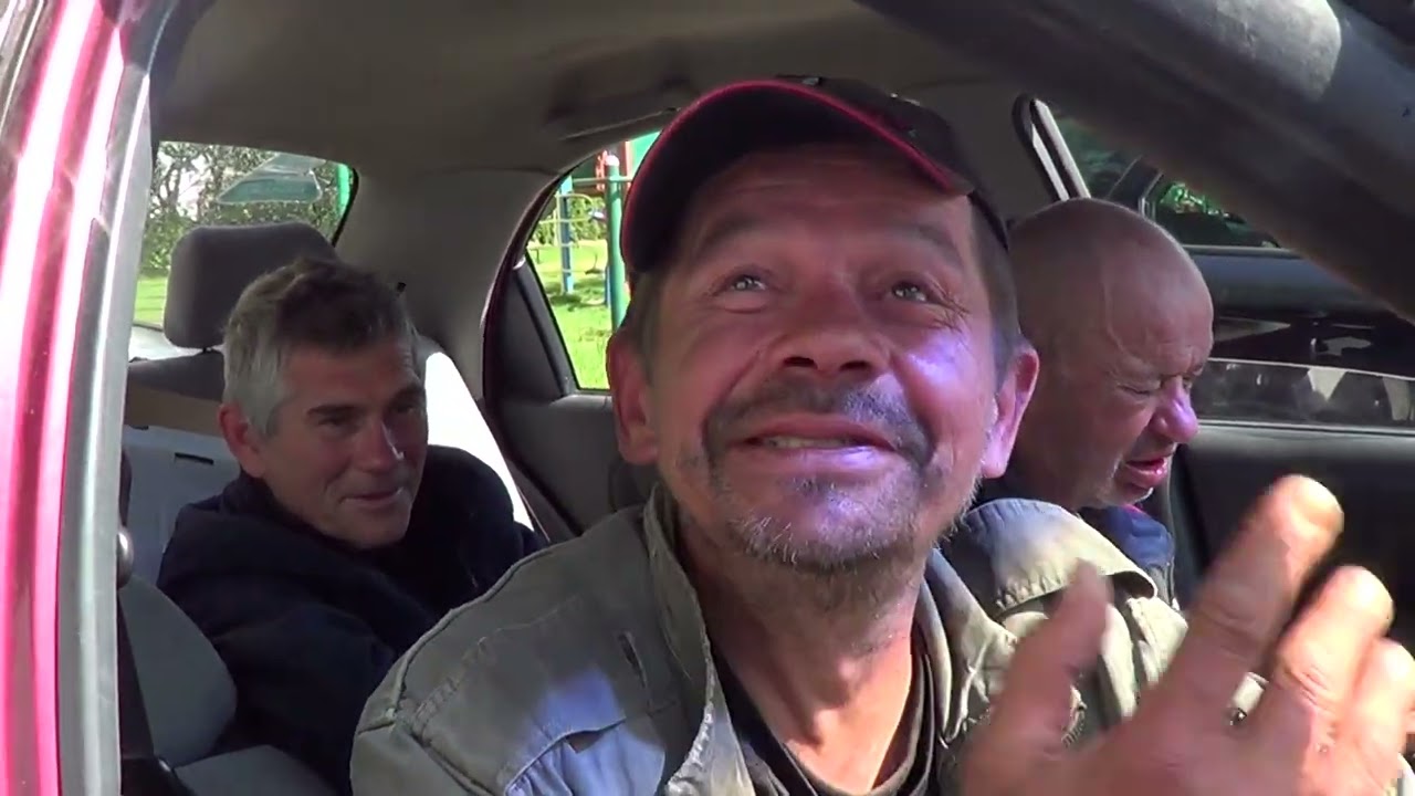 Mieszkają w samochodzie Daewoo Lanos w Białymstoku. To lepsze niż Kononowicz