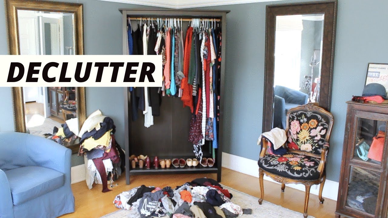 DECLUTTERING MY FRIEND'S AMAZING CLOSET (JULIA'S CLOSET DECLUTTER) | Hannah Louise Poston