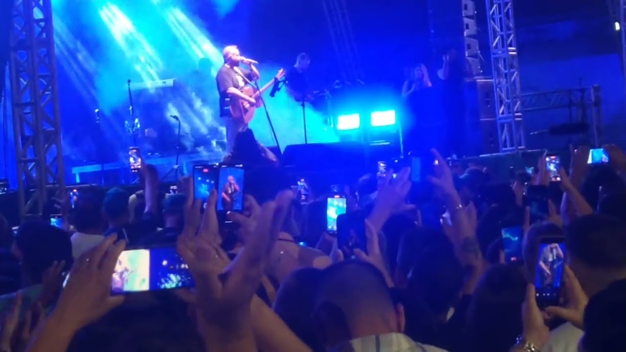 Fernandinho ao vivo... show sensacional demais parabéns 🙏🙏🙏🙏🙏