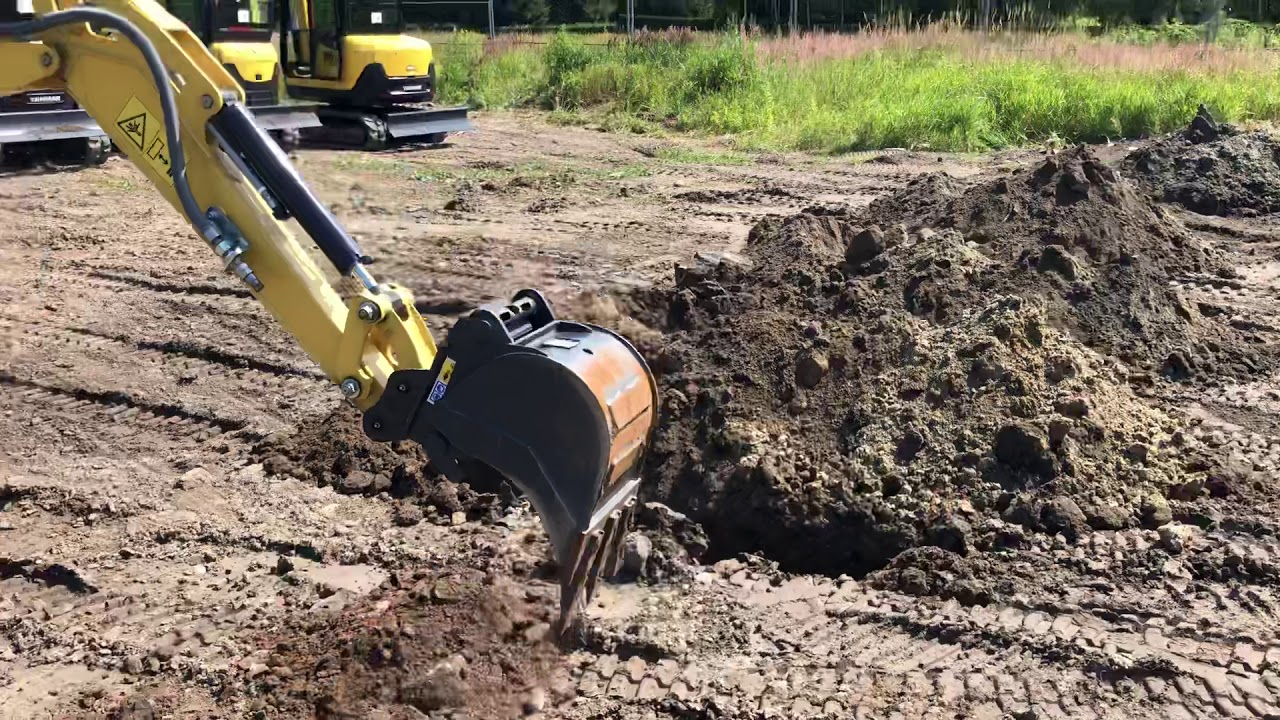 Yanmar Vio12 - kopanie