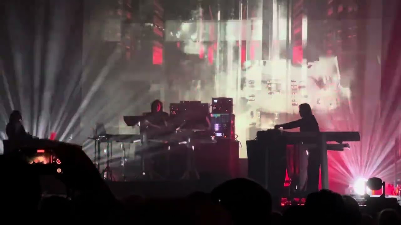 Tangerine Dream - No Happy Endings (Live at Admiralspalast Berlin