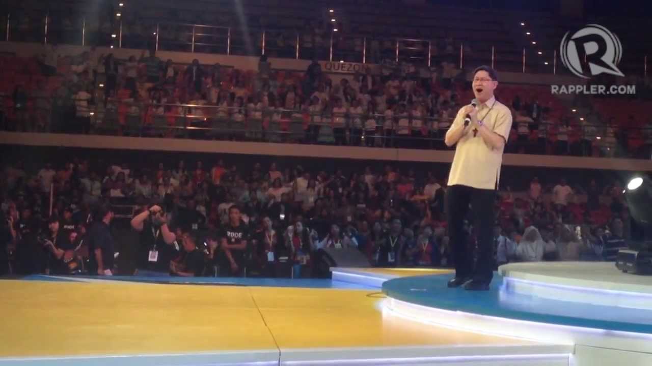 Cardinal Tagle sings, dances in Church concert