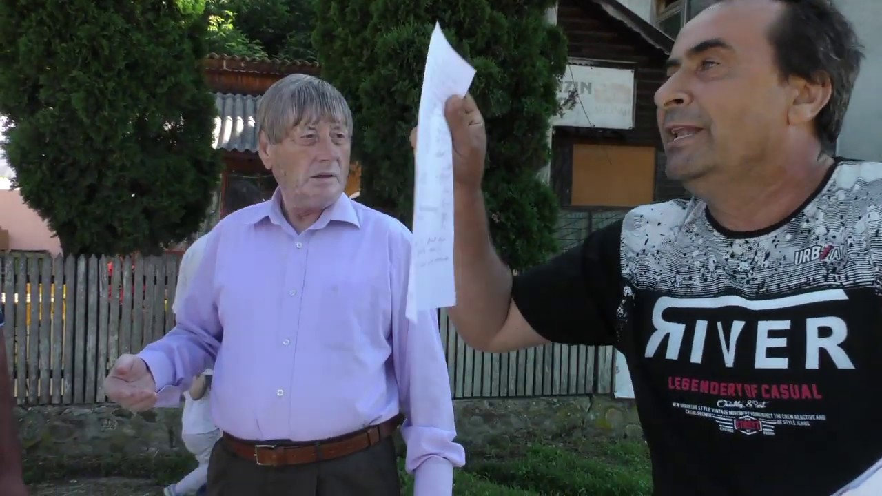 Primar vs cetățeni la Cernisoara iunie 2019