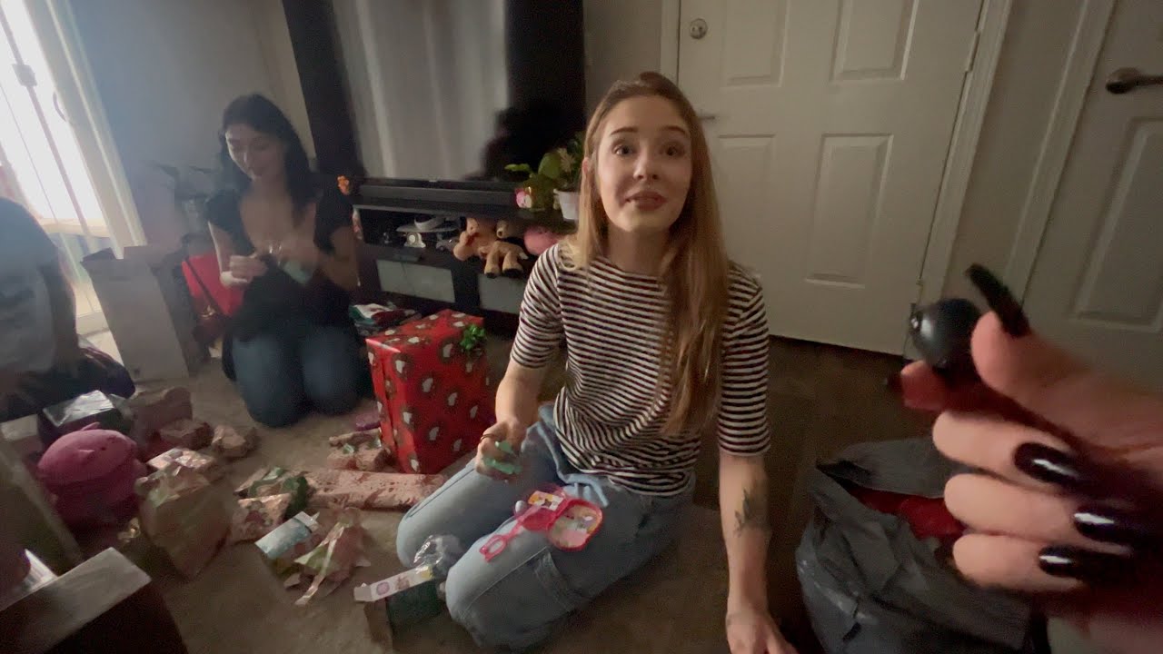 friendsmas in january (& hauls)