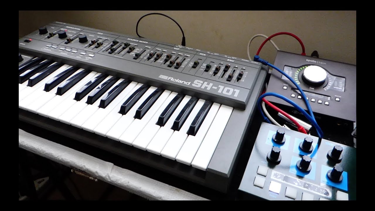Roland SH101 & OTO Machines BIM