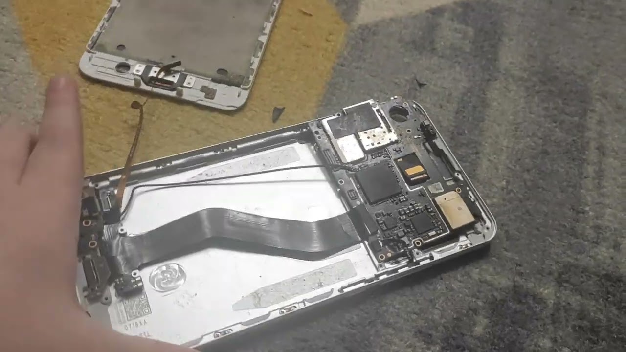 Почему у Meizu, Отпал дисплей?