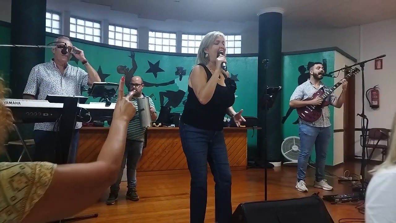 Luz de Luna - A través del vaso