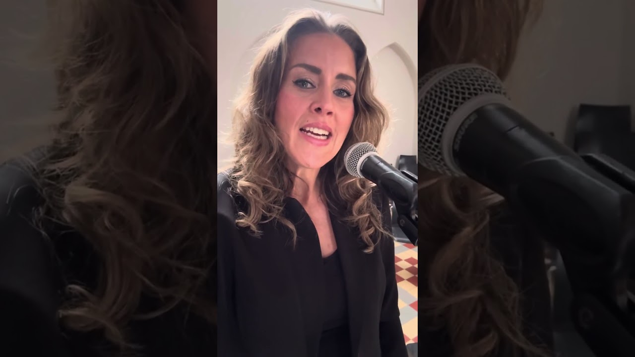 Trauerlied Und wenn ich geh  ( Andrea Berg) Cover Trauersängerin NRW Andrea Maria Schroeter