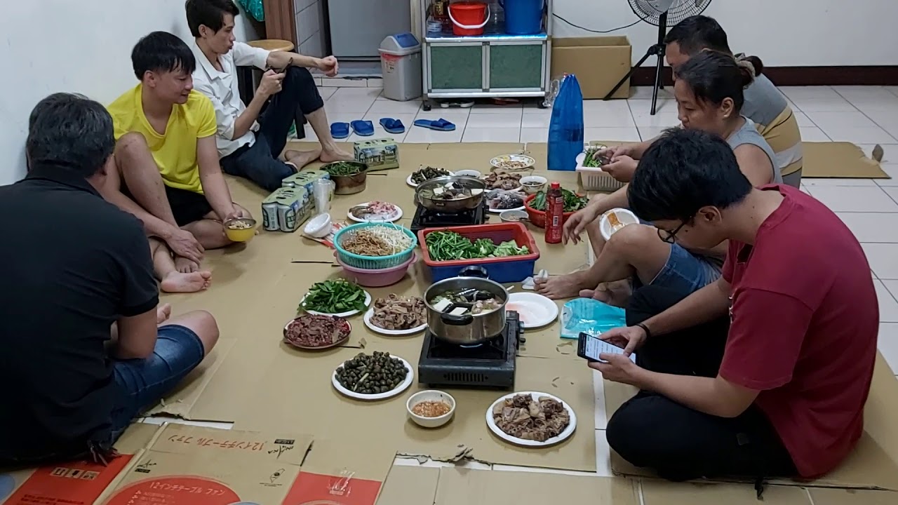 Hom nay an lau mam mien tay day, voi tuyet canh vit