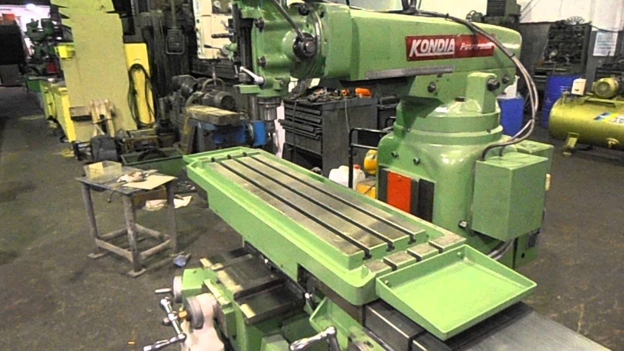 Fresadora de torreta Kondia Powermill KP90.AVI