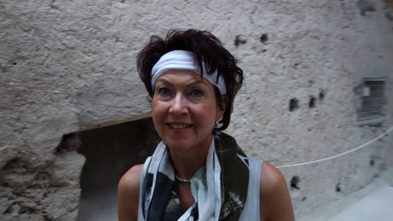 Ancient Akrotiri - Santorini/Thera - The Triangle Square