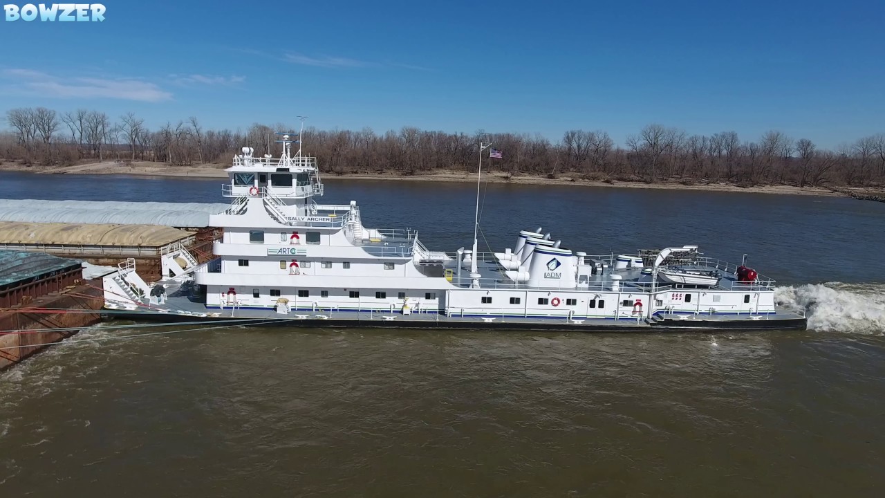 The Big Towboat Sally Archer Pushing 49 Empties Northbound